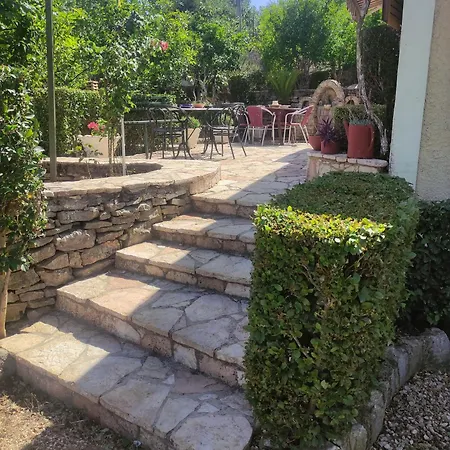 Family Playhouse - Mitsi * Sarande