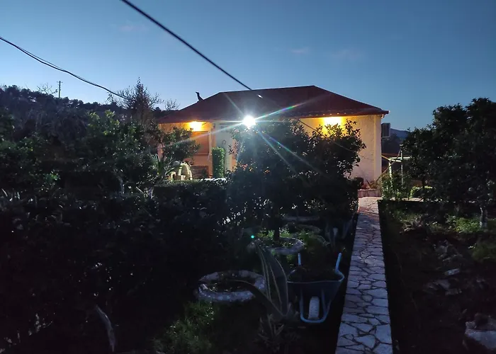 Ferienhaus Mitsi Sarandë